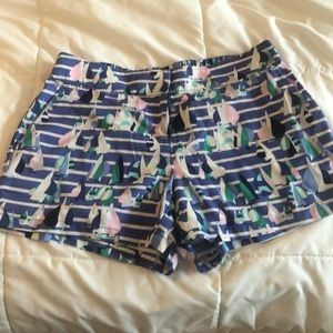 Vineyard Vines Shorts Size 4 NWT